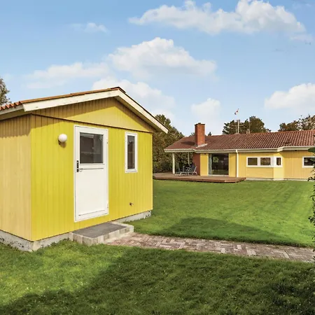 Holiday home 4 Bedroom In Slagelse Strandlyst