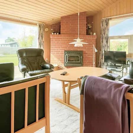 4 Bedroom In Slagelse Holiday home